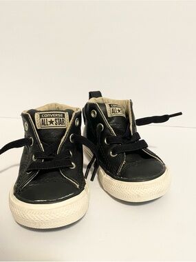 Converse Black Shoes Toddler Size 5 Hightop Runners Sneakers Baby White